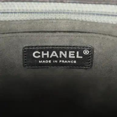 Chanel Pre-owned Chanel Medium "Tibet" Flap Bag & Mini Flap Bag Charm Black Lambskin, Goat Fur Silver Hardware | Thumbnail 12 Chanel Pre-owned Chanel Medium "Tibet" Flap Bag & Mini Flap Bag Charm Black Lambskin, Goat Fur Silver Hardware | Thumbnail 12