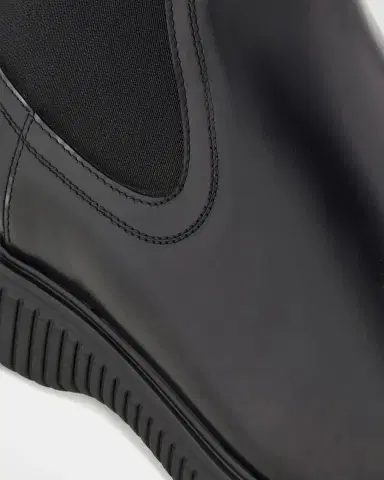 Ferragamo Men's Santo Leather Rubber-Sole Chelsea Boots | Thumbnail 3 Ferragamo Men's Santo Leather Rubber-Sole Chelsea Boots | Thumbnail 3