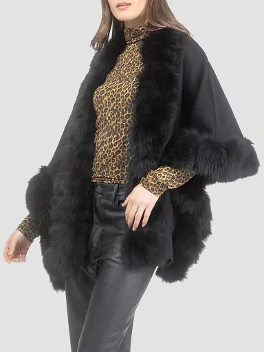 Gorski Women's Reversible Cashmere and Wool Shawl - Black | Thumbnail 3 Gorski Women's Reversible Cashmere and Wool Shawl - Black | Thumbnail 3