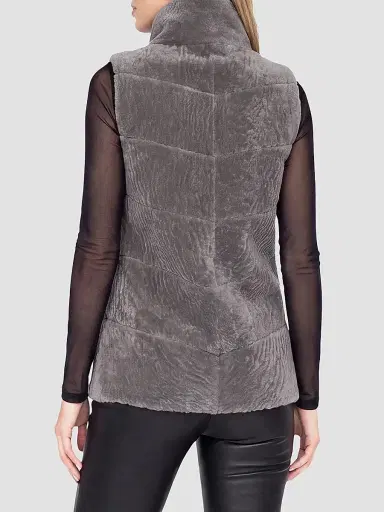 Gorski Women's Reversible Textured Shearling Lamb Vest | Thumbnail 5 Gorski Women's Reversible Textured Shearling Lamb Vest | Thumbnail 5