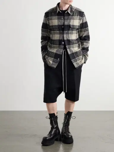 Rick Owens Rick's Pods Straight-Leg Cashmere Drawstring Shorts - Men | Thumbnail 2 Rick Owens Rick's Pods Straight-Leg Cashmere Drawstring Shorts - Men | Thumbnail 2