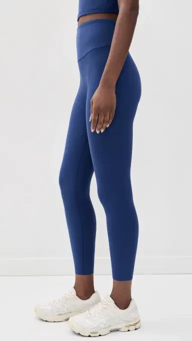 Beyond Yoga In The Zone High Waisted Midi eggings Deep Ocean | Thumbnail 4 Beyond Yoga In The Zone High Waisted Midi eggings Deep Ocean | Thumbnail 4