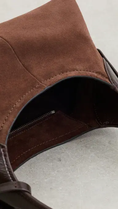 Marc Jacobs The Small Belted Suede Sack Shoulder Bag Dark Brown One Size | Thumbnail 6 Marc Jacobs The Small Belted Suede Sack Shoulder Bag Dark Brown One Size | Thumbnail 6