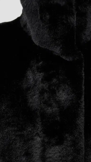Apparis Blair Faux Fur Coat Noir | Thumbnail 6 Apparis Blair Faux Fur Coat Noir | Thumbnail 6
