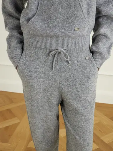 Victoria Beckham Wool And Cashmere-blend Track Pants | Thumbnail 5 Victoria Beckham Wool And Cashmere-blend Track Pants | Thumbnail 5