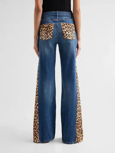 Alice + Olivia Women's Leopard Godet Wide-Leg Flare Jeans - Georgetta Vintage Blue | Thumbnail 3 Alice + Olivia Women's Leopard Godet Wide-Leg Flare Jeans - Georgetta Vintage Blue | Thumbnail 3