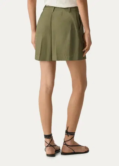 Theory Fluid Pleated Shorts | Thumbnail 3 Theory Fluid Pleated Shorts | Thumbnail 3