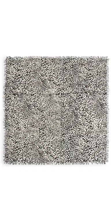 Isabel Marant Alecia Cashmere Wool Scarf Chalk/Black One Size | Thumbnail 1 Isabel Marant Alecia Cashmere Wool Scarf Chalk/Black One Size | Thumbnail 1