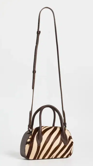YUZEFI Oyster Mini Duffle Bag Savanna One Size | Thumbnail 4 YUZEFI Oyster Mini Duffle Bag Savanna One Size | Thumbnail 4