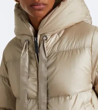 Max Mara Hooded down jacket | Thumbnail 2 Max Mara Hooded down jacket | Thumbnail 2