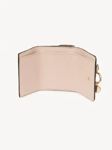 Chloé Mini Alphabet tri-fold in grained leather | Thumbnail 5 Chloé Mini Alphabet tri-fold in grained leather | Thumbnail 5