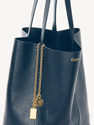 Chloé Chloé Spin tote bag in grained leather | Thumbnail 6 Chloé Chloé Spin tote bag in grained leather | Thumbnail 6