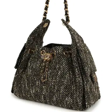 Chanel Chanel Small 25 Hobo Bag Black, White, Gold Tweed Bouclé Gold Hardware | Thumbnail 5 Chanel Chanel Small 25 Hobo Bag Black, White, Gold Tweed Bouclé Gold Hardware | Thumbnail 5
