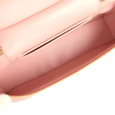 Chanel Chanel Top Handle Long Vanity Case with Chain Pink Croc Embossed Calfskin Gold Hardware | Thumbnail 8 Chanel Chanel Top Handle Long Vanity Case with Chain Pink Croc Embossed Calfskin Gold Hardware | Thumbnail 8