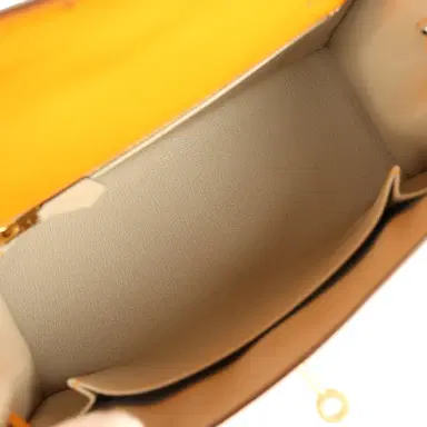 HERMÈS Hermes Special Order (HSS) Kelly Sellier 25 Jaune D'Or Verso Epsom Gold Hardware | Thumbnail 8 HERMÈS Hermes Special Order (HSS) Kelly Sellier 25 Jaune D'Or Verso Epsom Gold Hardware | Thumbnail 8