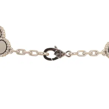 Van Cleef & Arpels Pre-owned Van Cleef & Arpels Vintage Alhambra 20 Motif Long Necklace Onyx 18K White Gold | Thumbnail 3 Van Cleef & Arpels Pre-owned Van Cleef & Arpels Vintage Alhambra 20 Motif Long Necklace Onyx 18K White Gold | Thumbnail 3