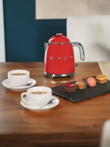 Smeg Retro Mini Kettle | Thumbnail 9 Smeg Retro Mini Kettle | Thumbnail 9