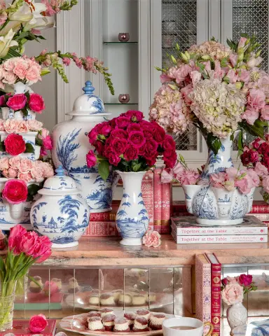 Juliska Country Estate 9" Vase - Delft | Thumbnail 6 Juliska Country Estate 9" Vase - Delft | Thumbnail 6