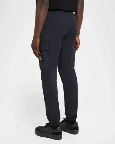 Stone Island Men's Stretch Pull-On Cargo Pants | Thumbnail 3 Stone Island Men's Stretch Pull-On Cargo Pants | Thumbnail 3