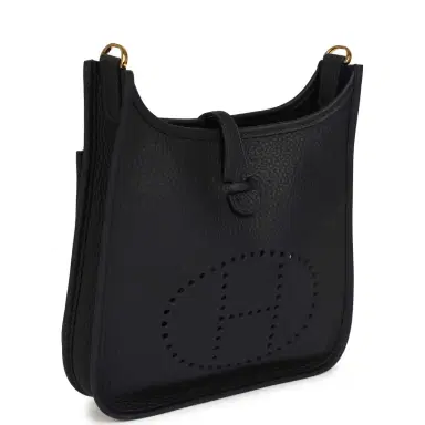 HERMÈS Hermes Evelyne 23 Caban Clemence Gold Hardware | Thumbnail 2 HERMÈS Hermes Evelyne 23 Caban Clemence Gold Hardware | Thumbnail 2