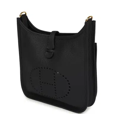 HERMÈS Hermes Evelyne 23 Caban Clemence Gold Hardware | Thumbnail 5 HERMÈS Hermes Evelyne 23 Caban Clemence Gold Hardware | Thumbnail 5