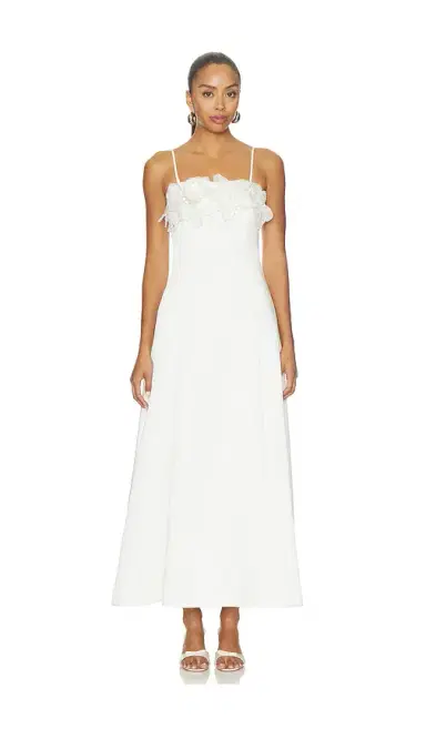 Elliatt Espera Fit And Flare Gown | Thumbnail 2 Elliatt Espera Fit And Flare Gown | Thumbnail 2