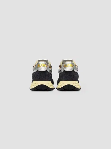 Autry Women's Reelwind Low-Top Suede Sneakers | Thumbnail 3 Autry Women's Reelwind Low-Top Suede Sneakers | Thumbnail 3