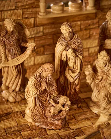 Bethlehem Star Large Olive Wood Nativity Set | Thumbnail 2 Bethlehem Star Large Olive Wood Nativity Set | Thumbnail 2