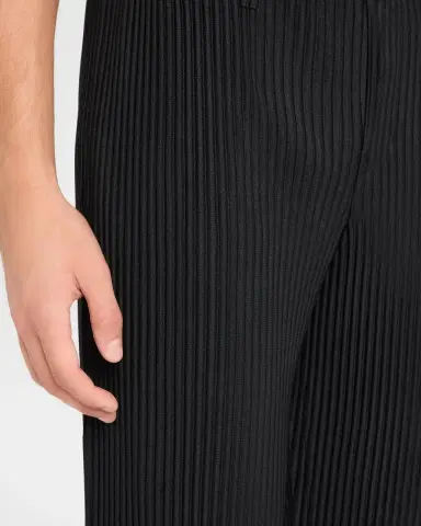 Homme Plissé Issey Miyake Men's Basics Pleated Pull-On Trousers | Thumbnail 5 Homme Plissé Issey Miyake Men's Basics Pleated Pull-On Trousers | Thumbnail 5