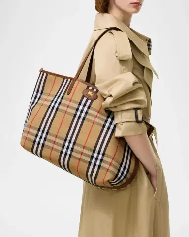 Burberry Bloomsbury Medium Reversible Tote Bag | Thumbnail 2 Burberry Bloomsbury Medium Reversible Tote Bag | Thumbnail 2