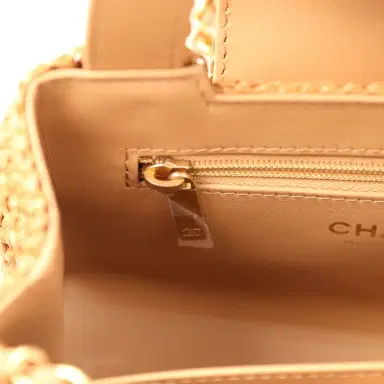 Chanel Chanel Small Kelly Shopper Dark Beige Raffia Brushed Gold Hardware | Thumbnail 10 Chanel Chanel Small Kelly Shopper Dark Beige Raffia Brushed Gold Hardware | Thumbnail 10