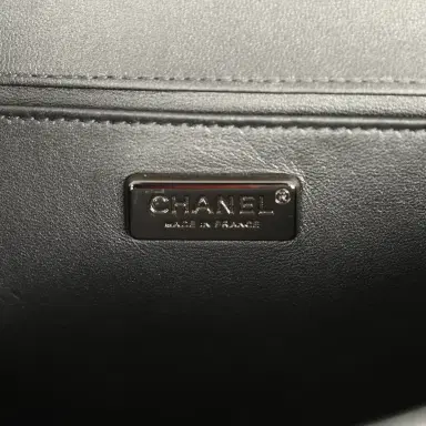Chanel Pre-owned Chanel Medium Boy Bag Silver Python Ruthenium Hardware | Thumbnail 9 Chanel Pre-owned Chanel Medium Boy Bag Silver Python Ruthenium Hardware | Thumbnail 9