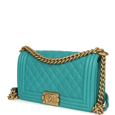 Chanel Pre-owned Chanel Medium Boy Bag Turquoise Caviar Antique Gold Hardware | Thumbnail 5 Chanel Pre-owned Chanel Medium Boy Bag Turquoise Caviar Antique Gold Hardware | Thumbnail 5