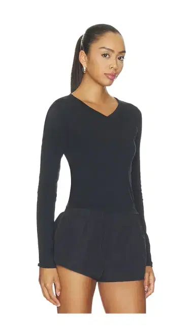 WellBeing + BeingWell WellBeing + BeingWell Estrella V Neck Shirt | Thumbnail 2 WellBeing + BeingWell WellBeing + BeingWell Estrella V Neck Shirt | Thumbnail 2