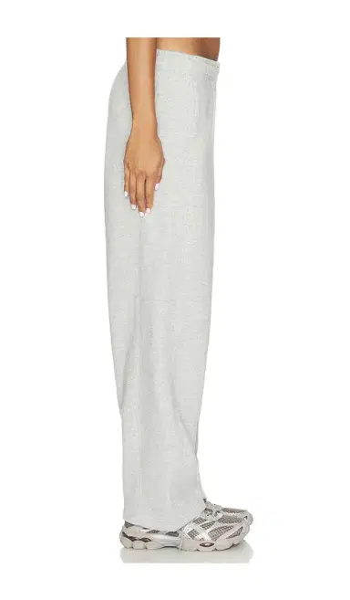 WellBeing + BeingWell WellBeing + BeingWell Robin Barrel Sweatpant | Thumbnail 3 WellBeing + BeingWell WellBeing + BeingWell Robin Barrel Sweatpant | Thumbnail 3