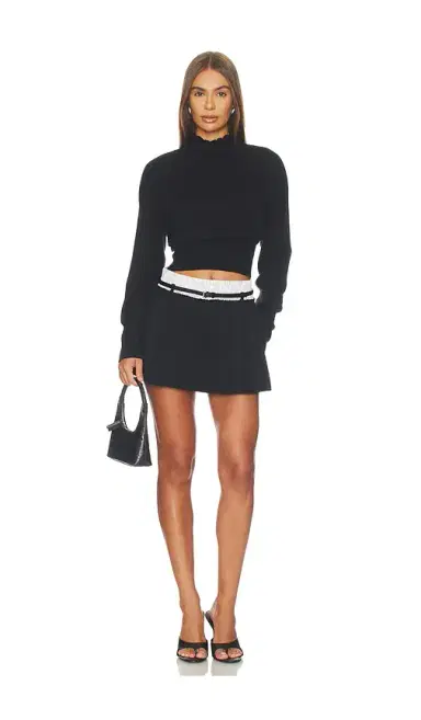 Alexander Wang Mid-Rise Pleated Short With Pre-styled Boxer | Thumbnail 5 Alexander Wang Mid-Rise Pleated Short With Pre-styled Boxer | Thumbnail 5