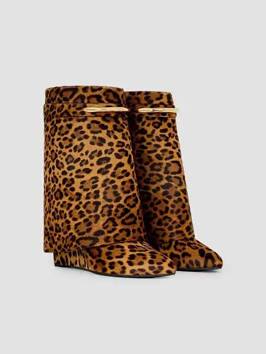 Givenchy Women's Shark Pinch Ankle Boots in Leopard Pony-Effect Leather | Thumbnail 2 Givenchy Women's Shark Pinch Ankle Boots in Leopard Pony-Effect Leather | Thumbnail 2