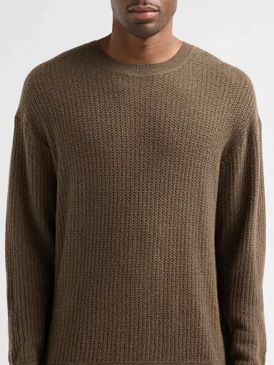 Frame Men's Textured Wool Crewneck Sweater - Soft Taupe - Size XL | Thumbnail 5 Frame Men's Textured Wool Crewneck Sweater - Soft Taupe - Size XL | Thumbnail 5