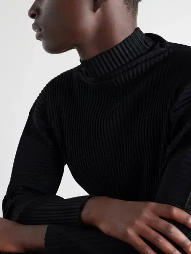 Homme Plissé Issey Miyake Pleated Mock Neck T-Shirt - Men | Thumbnail 5 Homme Plissé Issey Miyake Pleated Mock Neck T-Shirt - Men | Thumbnail 5
