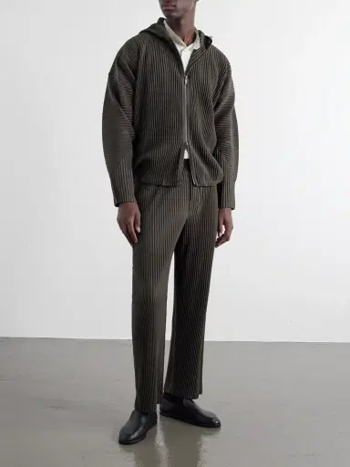 Homme Plissé Issey Miyake Mc July Pleated Straight-Leg Trousers - Men | Thumbnail 2 Homme Plissé Issey Miyake Mc July Pleated Straight-Leg Trousers - Men | Thumbnail 2