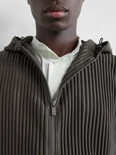 Homme Plissé Issey Miyake July Pleated Zip-Up Hoodie - Men | Thumbnail 6 Homme Plissé Issey Miyake July Pleated Zip-Up Hoodie - Men | Thumbnail 6