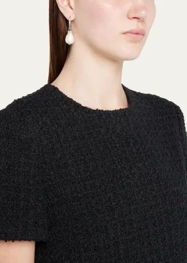 Oscar de la Renta Classic Pearly Clip Earrings | Thumbnail 2 Oscar de la Renta Classic Pearly Clip Earrings | Thumbnail 2