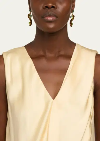 Oscar de la Renta Crystal Wave Drop Earrings | Thumbnail 2 Oscar de la Renta Crystal Wave Drop Earrings | Thumbnail 2