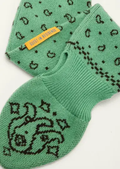 Guest In Residence Bandana Bowtie Wool-Cashmere Scarf | Thumbnail 4 Guest In Residence Bandana Bowtie Wool-Cashmere Scarf | Thumbnail 4