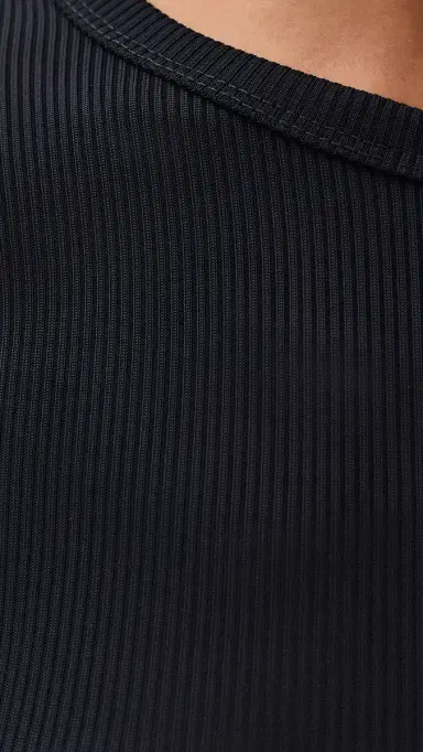 AGOLDE Delphi lim Tee Obscura | Thumbnail 6 AGOLDE Delphi lim Tee Obscura | Thumbnail 6