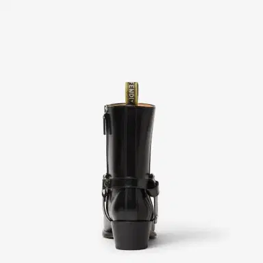 Fendi Two metal rings give the Double O ankle boot its | Thumbnail 3 Fendi Two metal rings give the Double O ankle boot its | Thumbnail 3