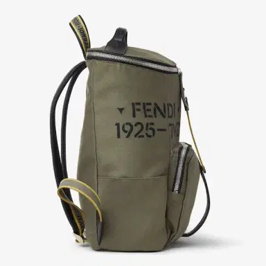 Fendi Spacious, cylindrical Tourist backpack made of grey-green | Thumbnail 2 Fendi Spacious, cylindrical Tourist backpack made of grey-green | Thumbnail 2
