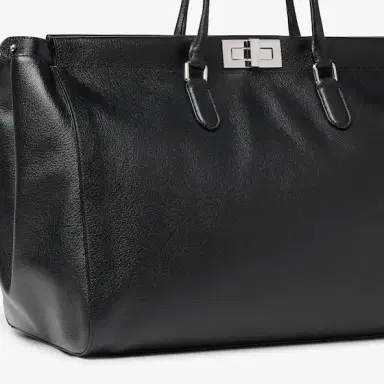 Fendi Peekaboo Tote Large | Thumbnail 5 Fendi Peekaboo Tote Large | Thumbnail 5