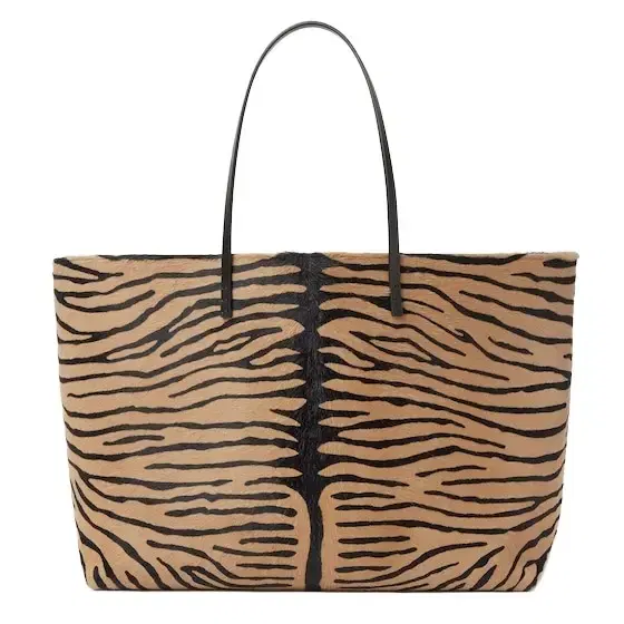 Medium shopping bag, created in 1997 together with Medium shopping bag, created in 1997 together with