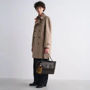 Fendi Double-breasted midi trench coat, a timeless classic of | Thumbnail 4 Fendi Double-breasted midi trench coat, a timeless classic of | Thumbnail 4